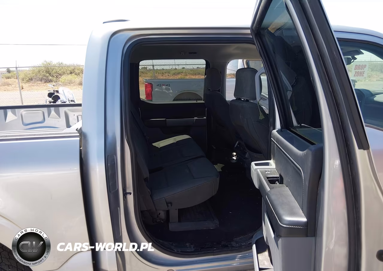 2024 Ford F-150 Xlt VIN:1FTFW3LD2RFA43824 - 8