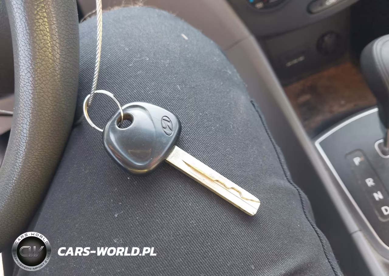 2012 Hyundai Accent Gls VIN:KMHCT4AE5CU050519 - 11