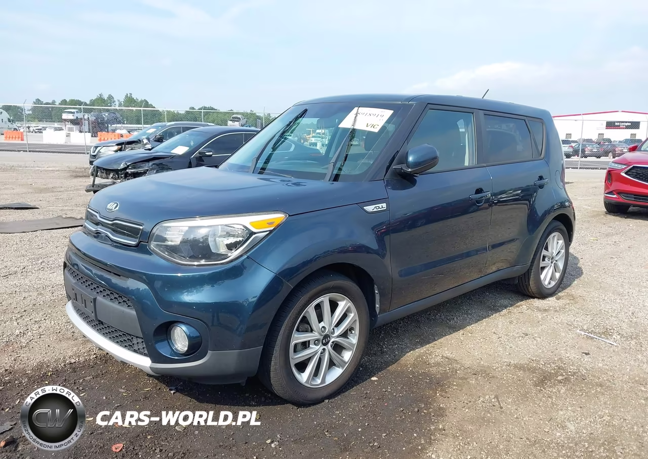 2017 Kia Soul + VIN:KNDJP3A52H7416811 - 2