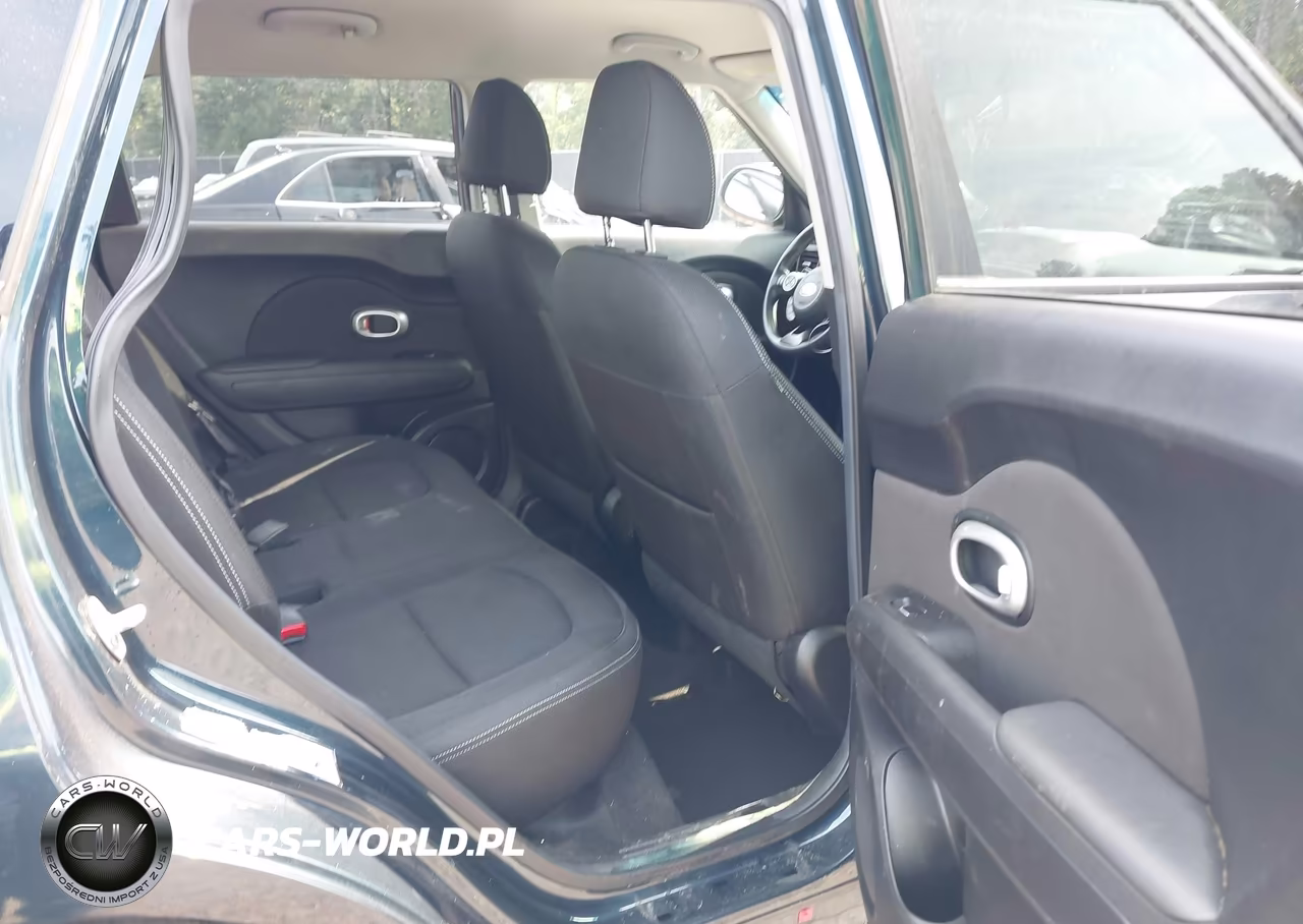 2017 Kia Soul + VIN:KNDJP3A52H7416811 - 8