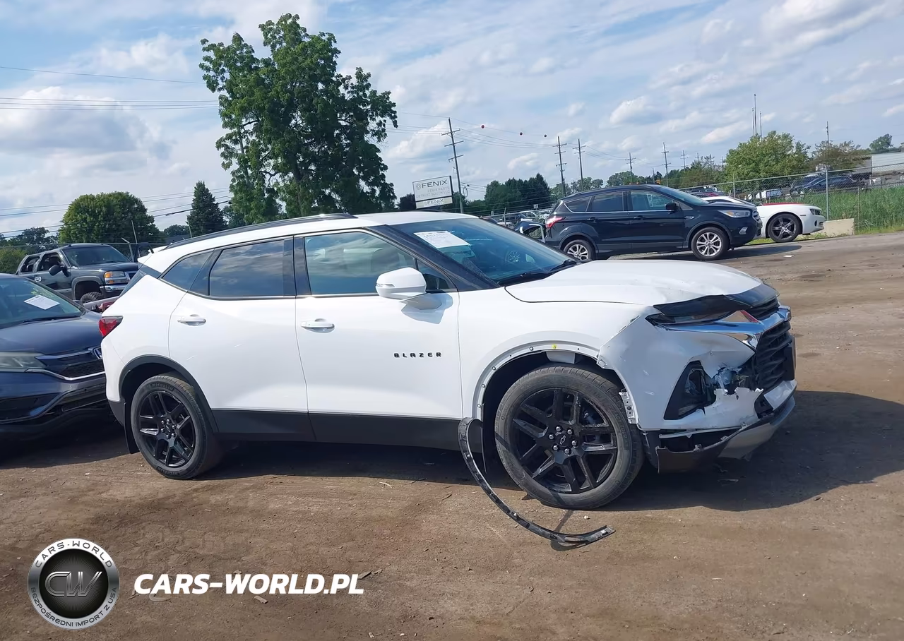 2021 Chevrolet Blazer Awd 2Lt VIN:3GNKBHRS0MS556448 - 13