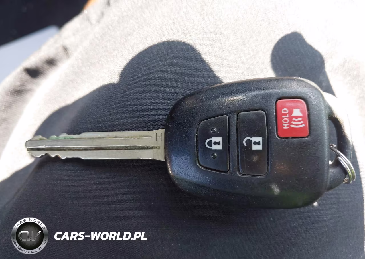 2016 Toyota Rav4 Le VIN:JTMBFREV9GJ084887 - 11