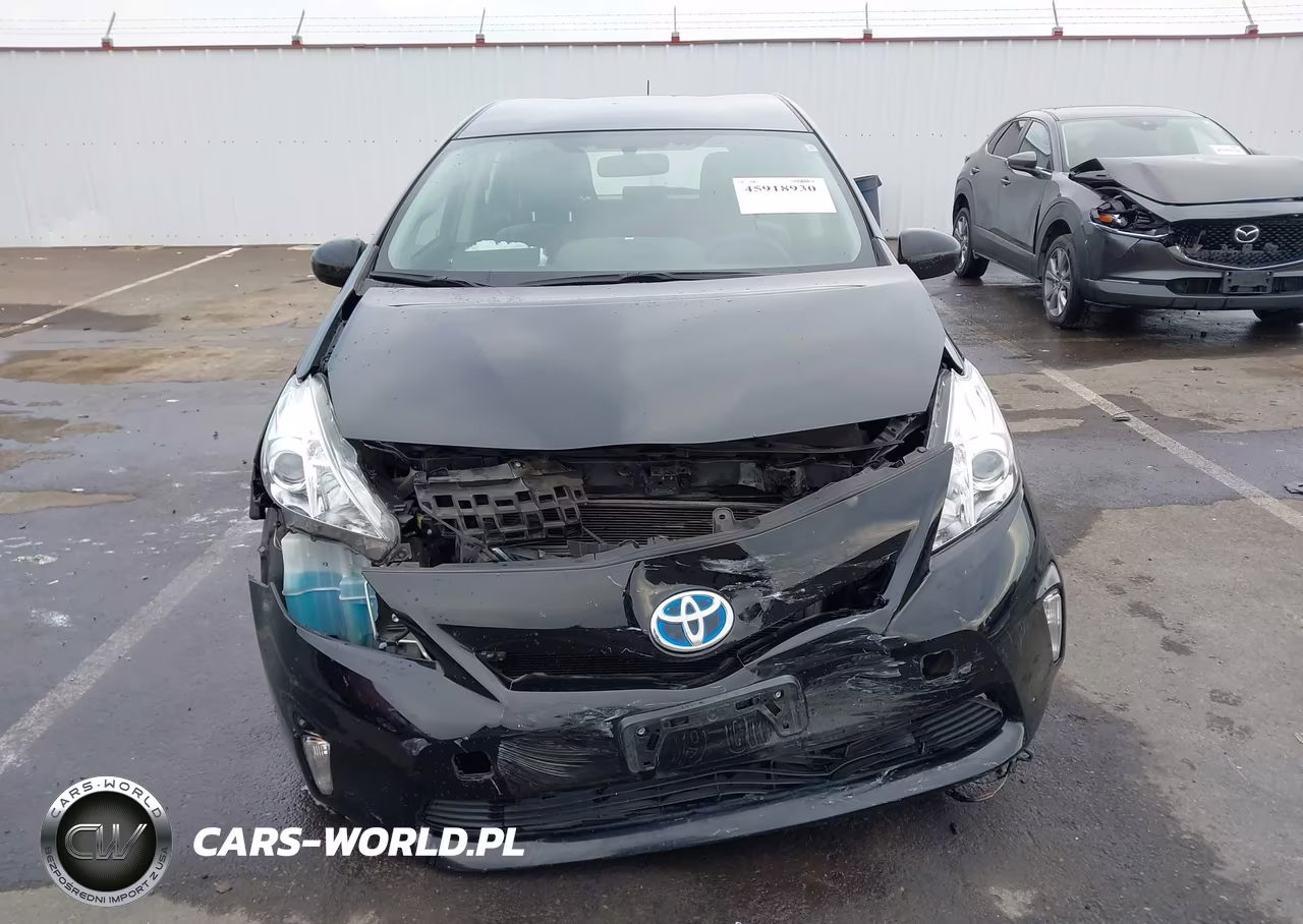 2013 Toyota Prius V Two VIN:JTDZN3EU6D3262468 - 13