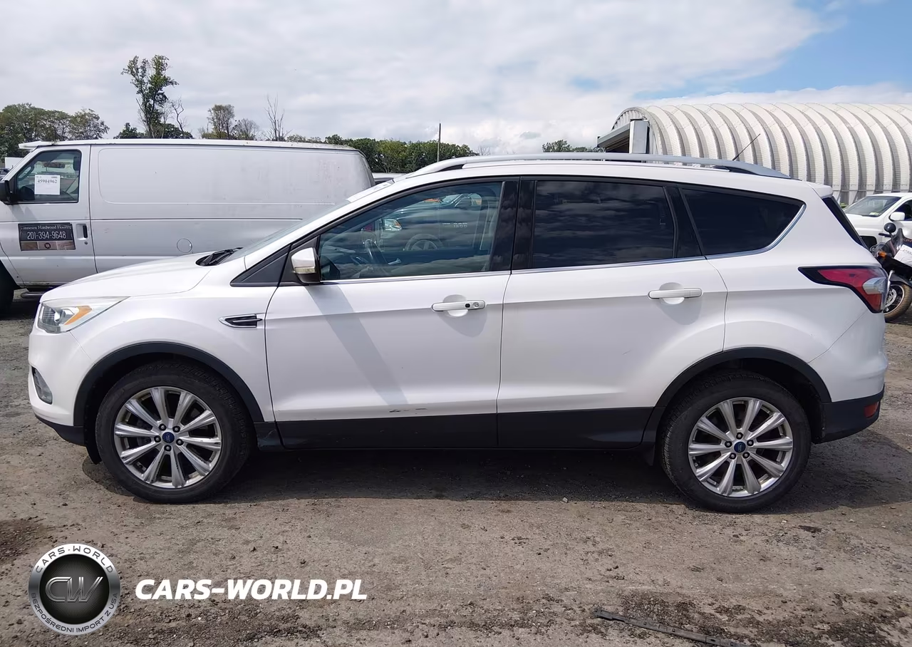 2017 Ford Escape Titanium VIN:1FMCU9JD9HUC17960 - 14