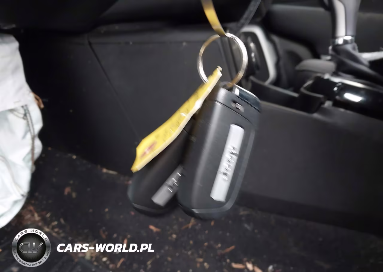 2021 Jeep Renegade 80Th Anniversary 4X4 VIN:ZACNJDBB8MPN15513 - 11