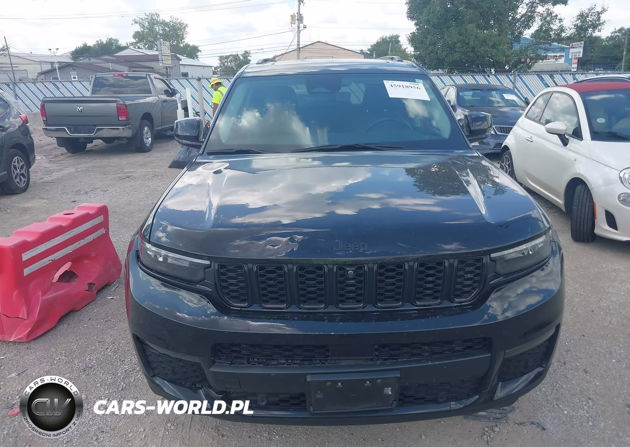 2023 Jeep Grand Cherokee L Limited 4X4 VIN:1C4RJKBG3P8742169 - 12