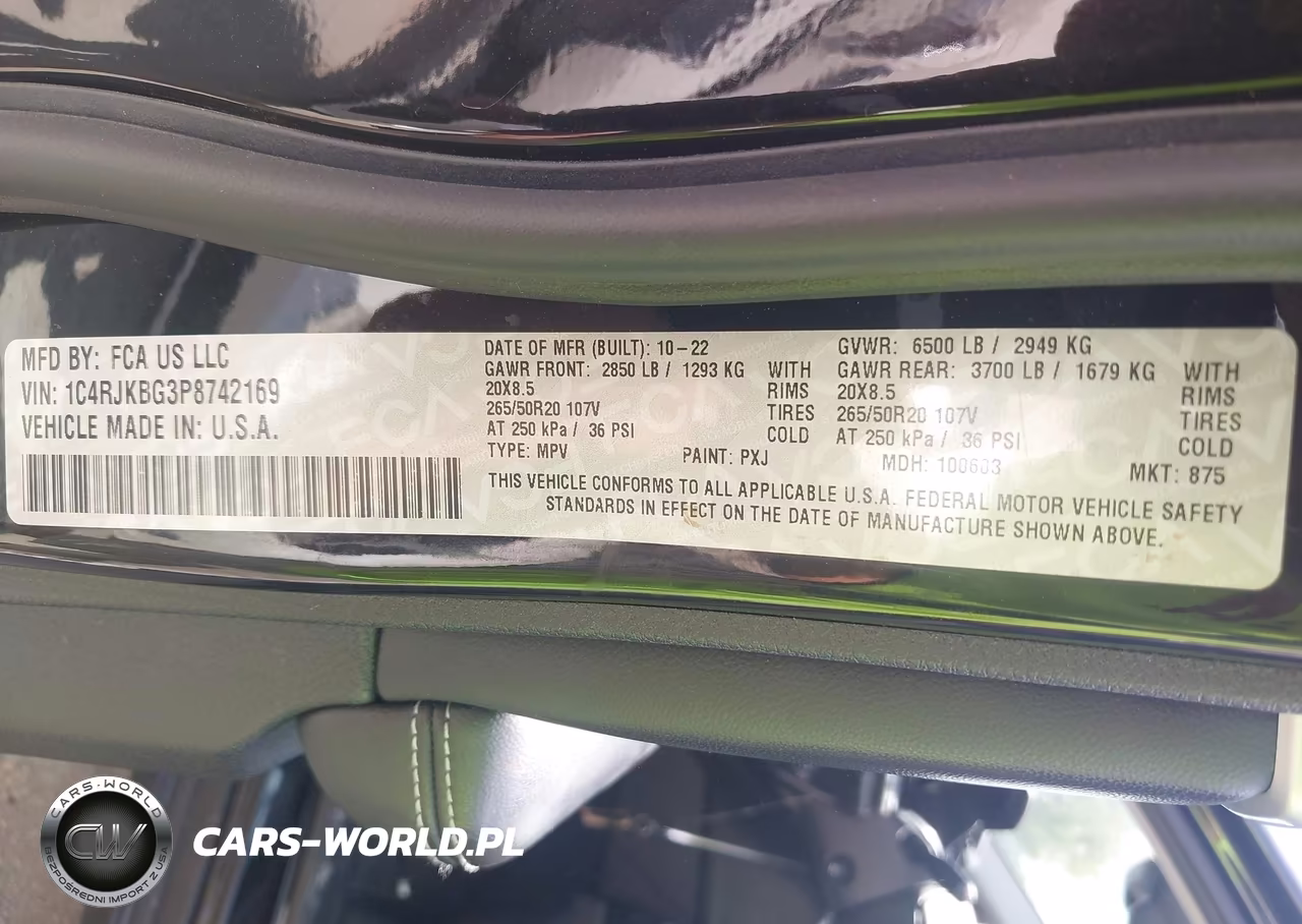 2023 Jeep Grand Cherokee L Limited 4X4 VIN:1C4RJKBG3P8742169 - 9
