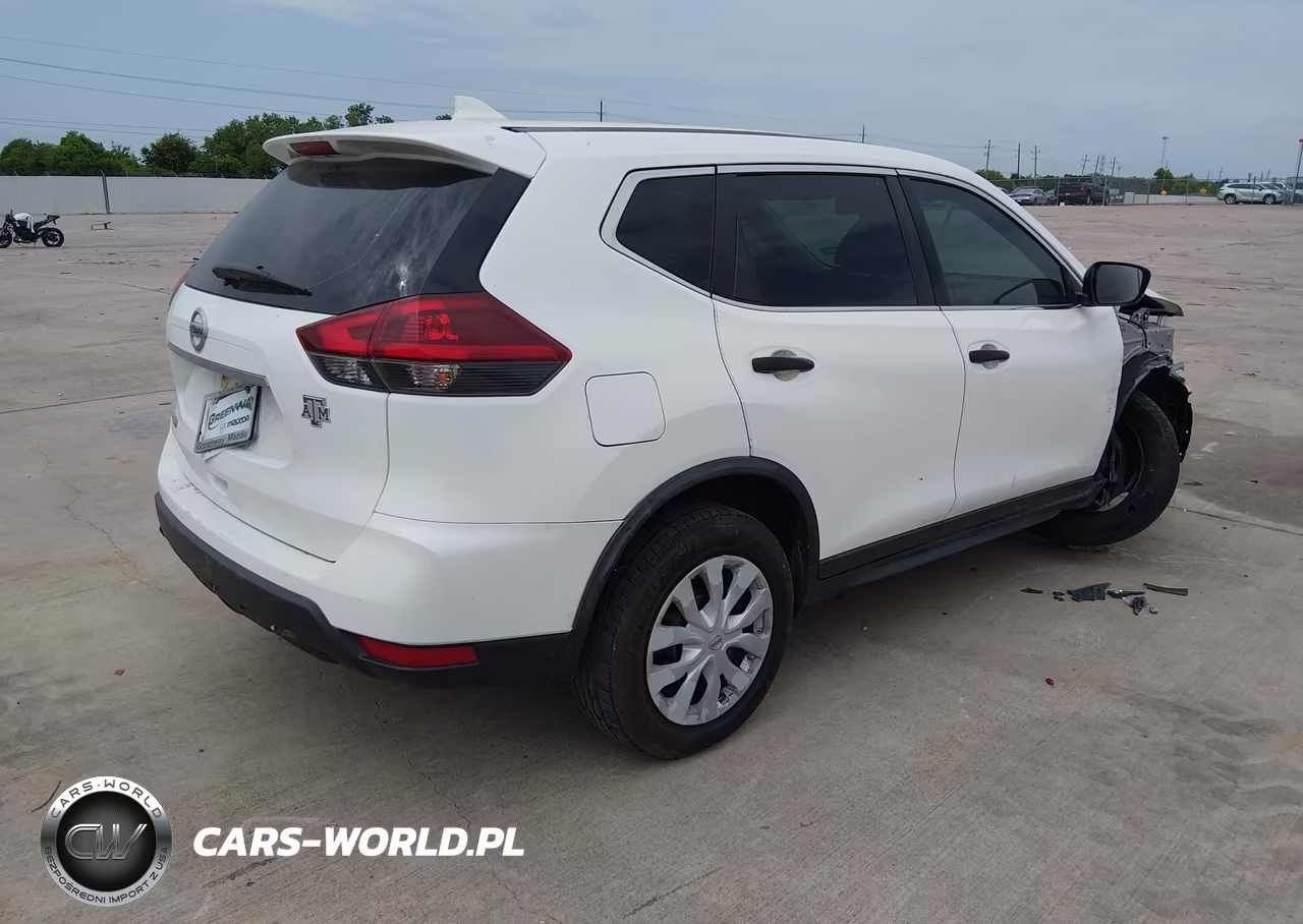 2018 Nissan Rogue S VIN:KNMAT2MT9JP549538 - 4