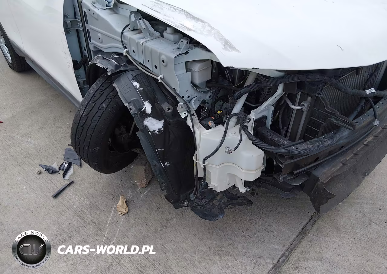 2018 Nissan Rogue S VIN:KNMAT2MT9JP549538 - 6