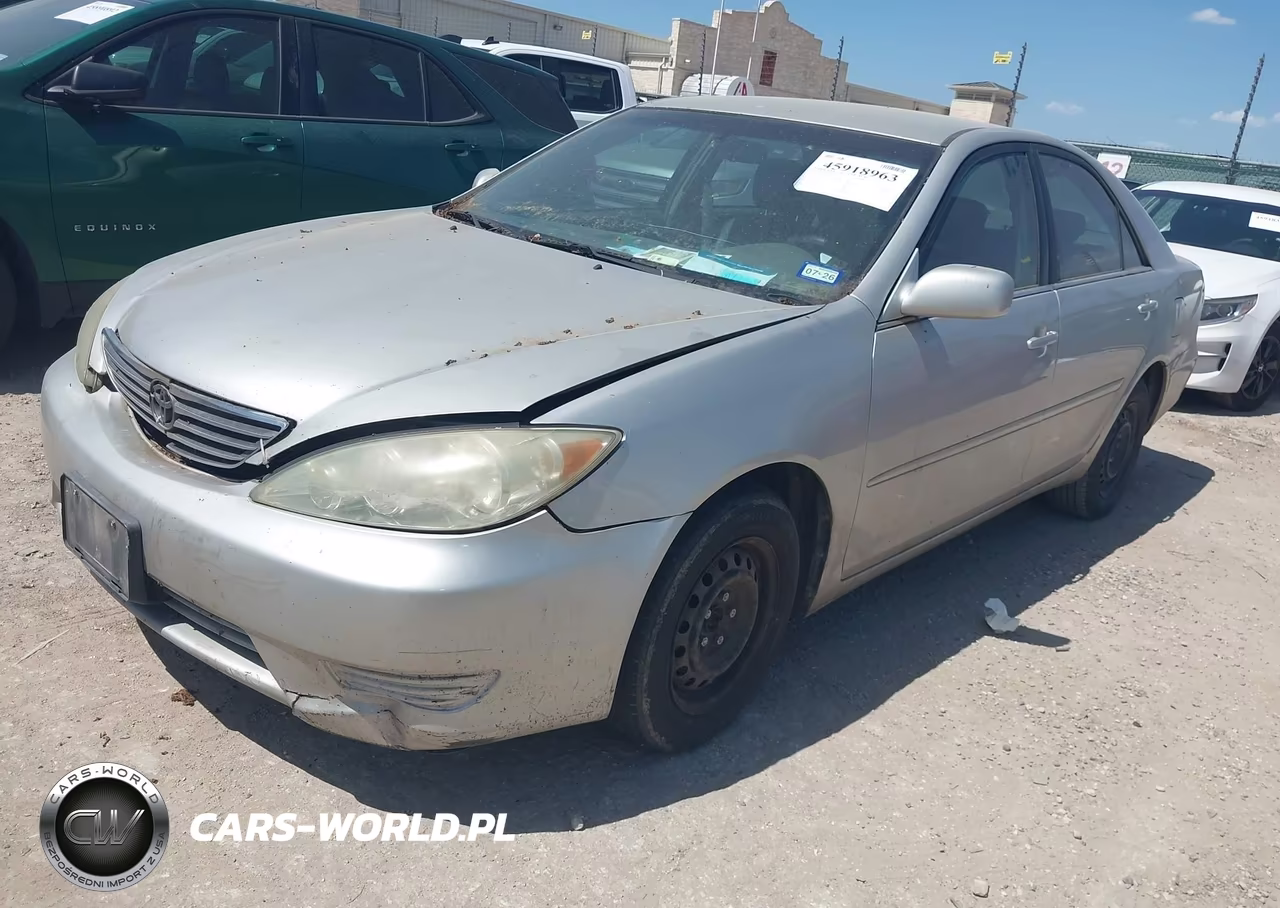 2005 Toyota Camry Le VIN:4T1BE32K35U557653 - 2