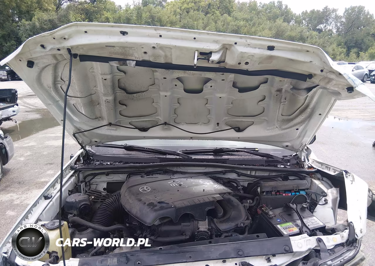 2013 Toyota Tacoma Base V6 VIN:3TMLU4EN6DM117341 - 10