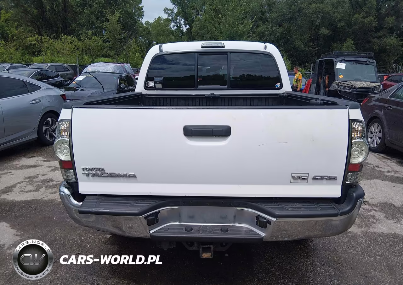 2013 Toyota Tacoma Base V6 VIN:3TMLU4EN6DM117341 - 16