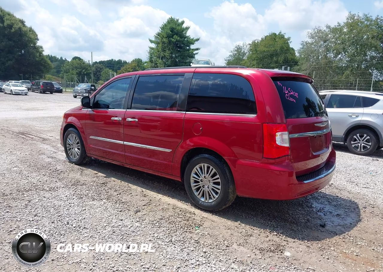 2014 Chrysler Town & Country Touring-L VIN:2C4RC1CGXER165208 - 3