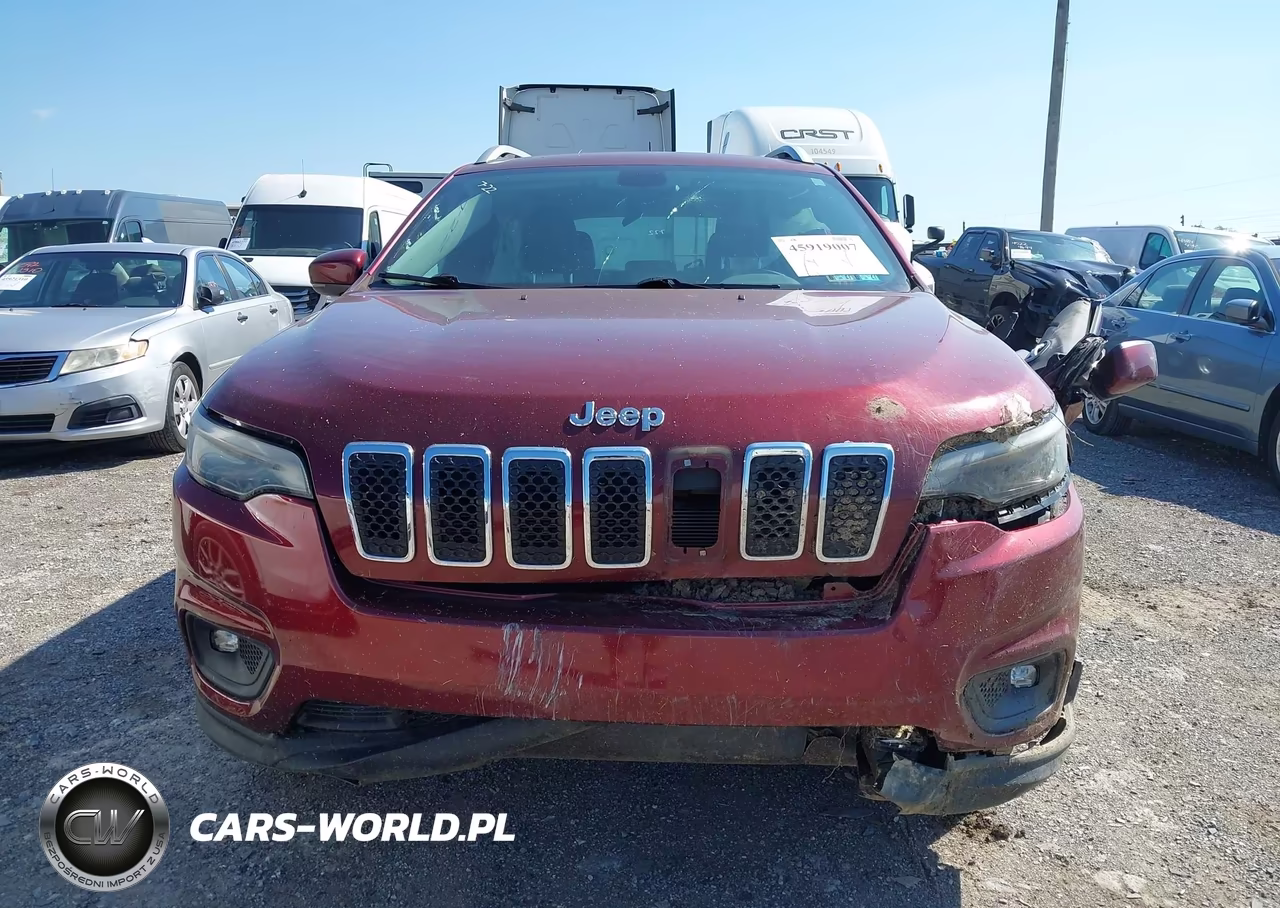 2019 Jeep Cherokee Latitude Plus 4X4 VIN:1C4PJMLBXKD386325 - 12
