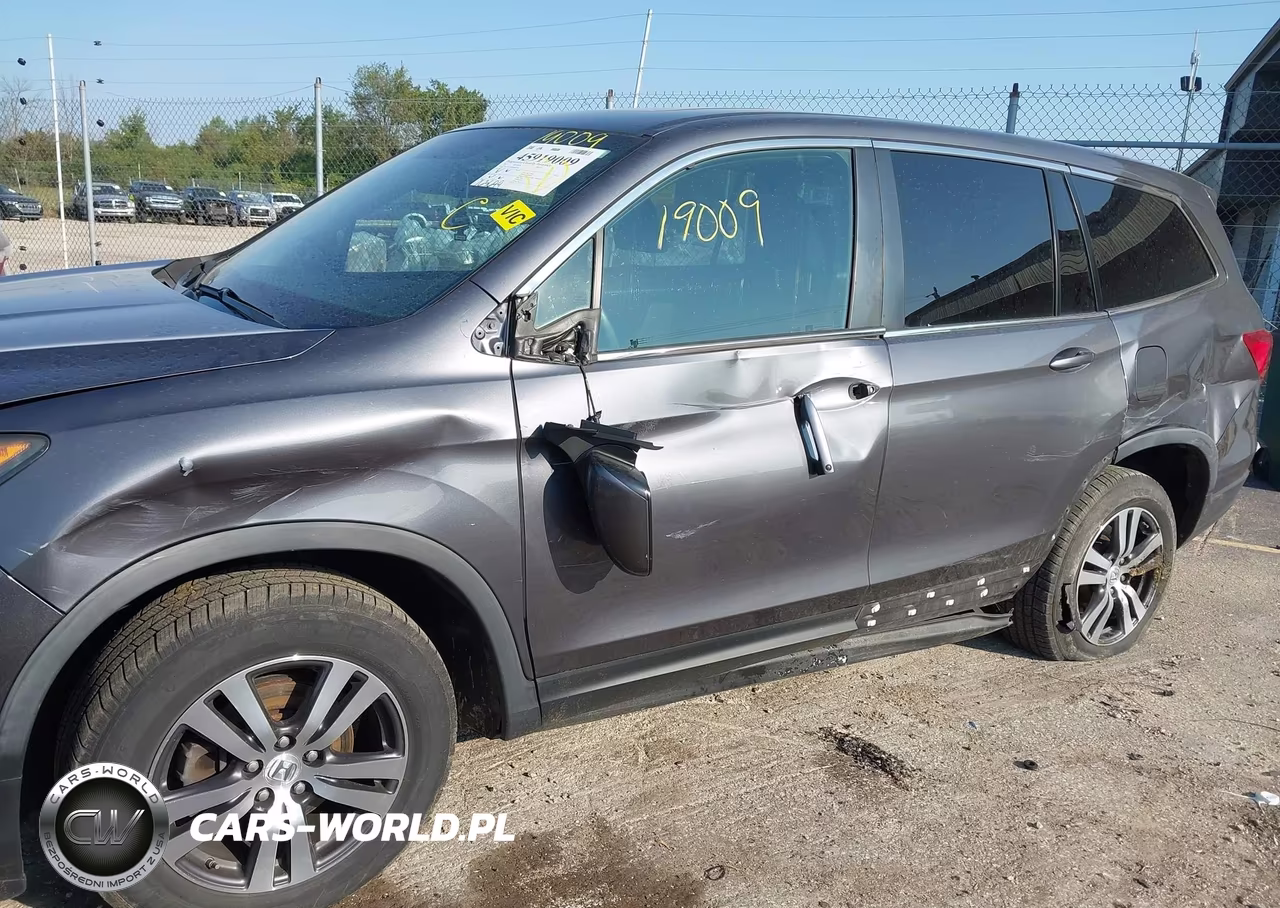 2017 Honda Pilot Ex-L VIN:5FNYF6H55HB068540 - 6