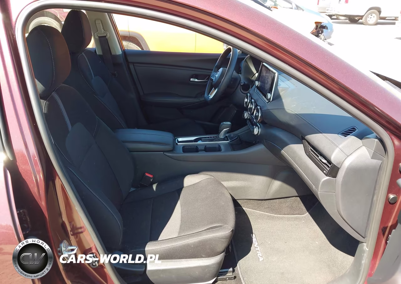 2025 Nissan Sentra Sv VIN:3N1AB8CV5SY352815 - 5
