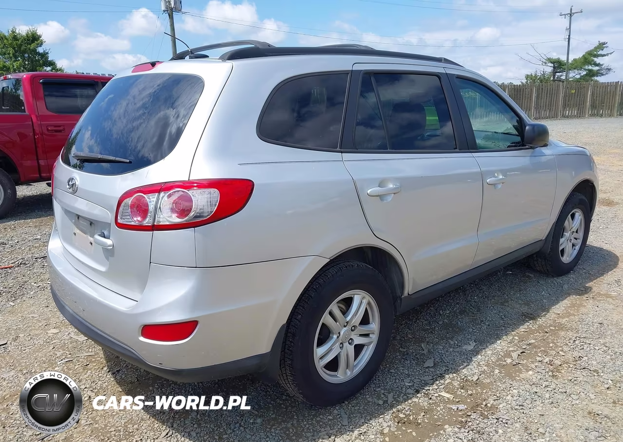 2012 Hyundai Santa Fe Gls VIN:5XYZG3AB2CG123365 - 4