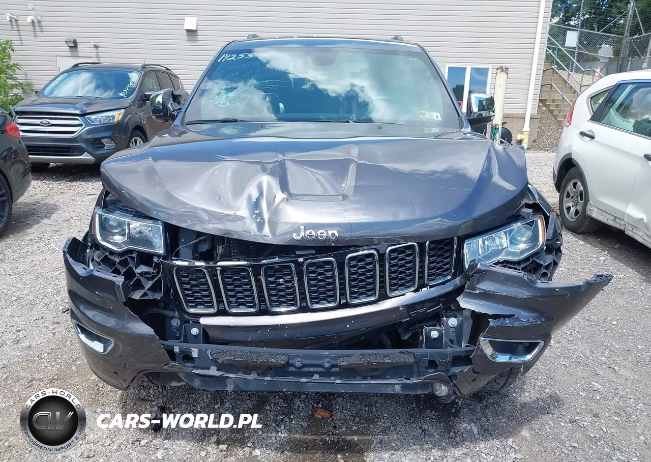 2020 Jeep Grand Cherokee Limited 4X4 VIN:1C4RJFBG8LC444747 - 12