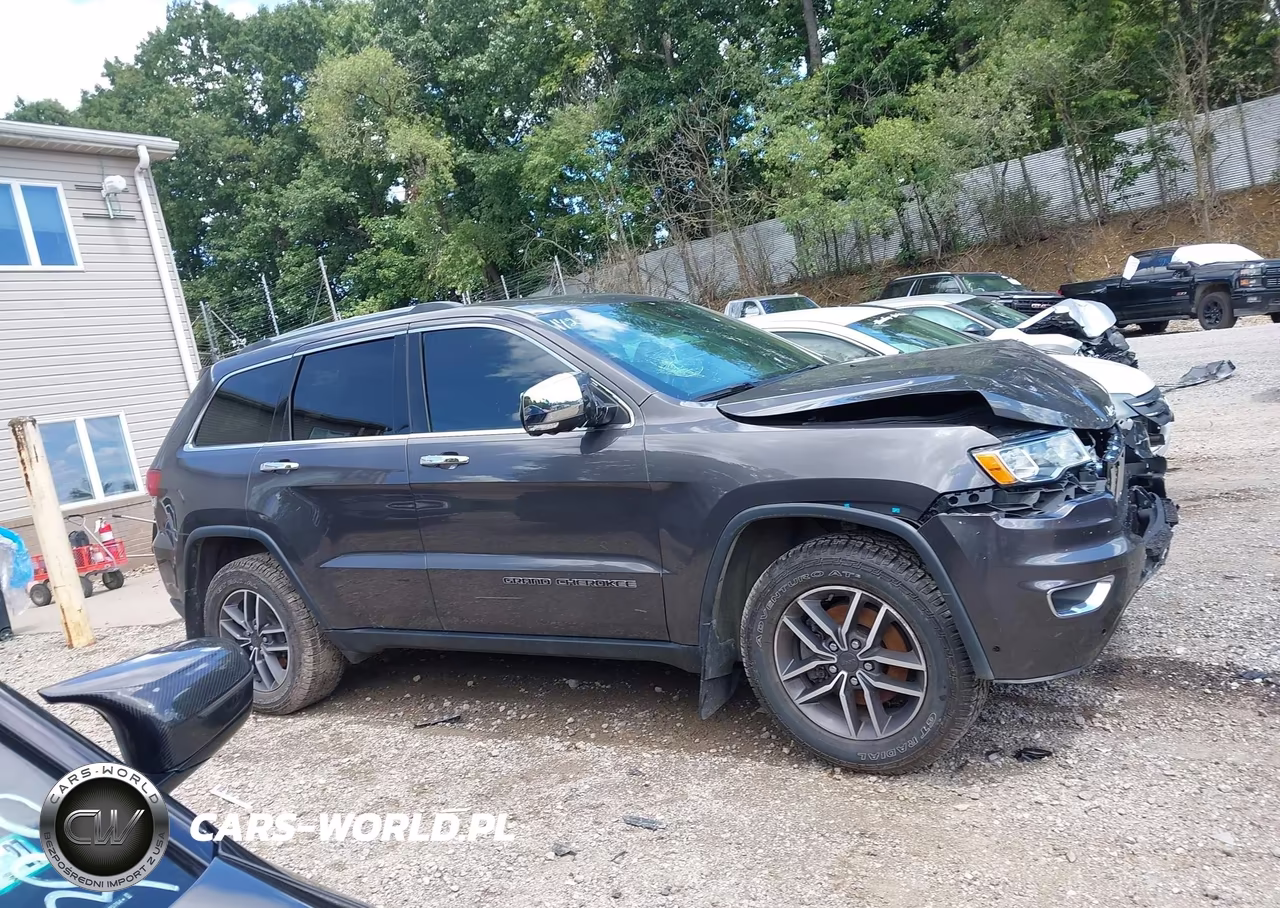 2020 Jeep Grand Cherokee Limited 4X4 VIN:1C4RJFBG8LC444747 - 13