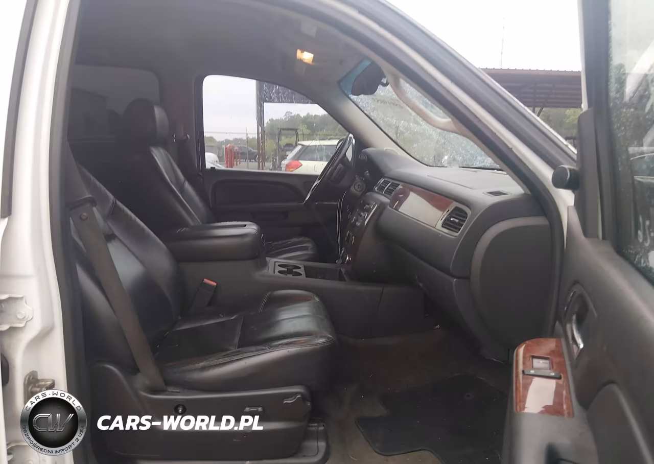 2012 Chevrolet Suburban 1500 Lt VIN:1GNSCJE00CR156786 - 5