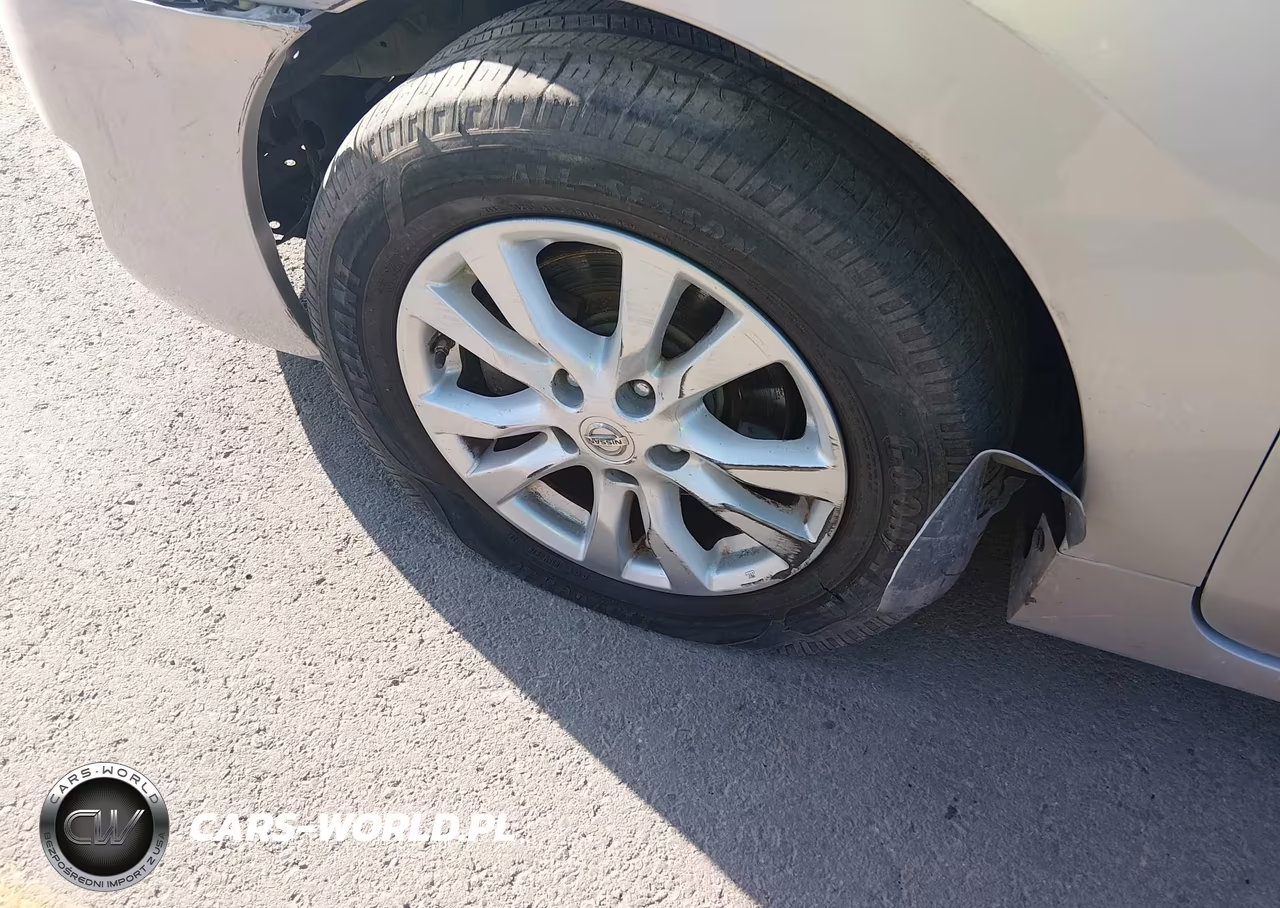 2014 Nissan Altima 2.5 S VIN:1N4AL3AP8EN222973 - 13