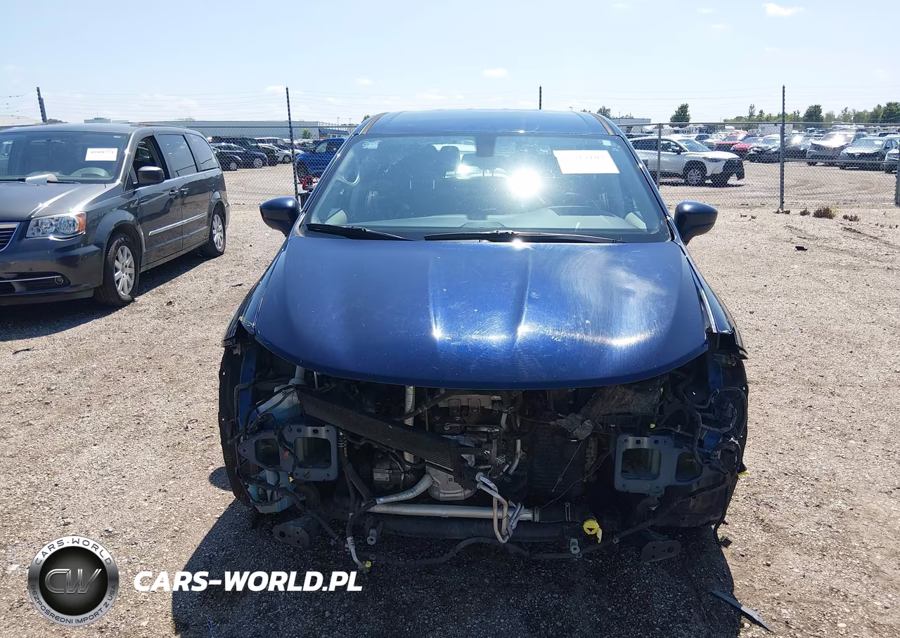 2018 Chrysler Pacifica Lx VIN:2C4RC1CG2JR130057 - 13