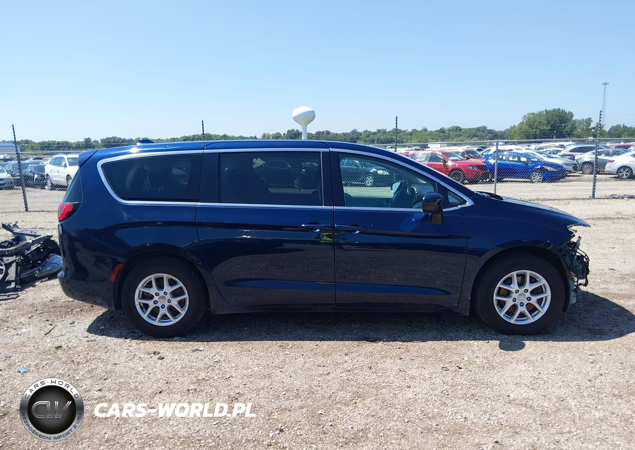 2018 Chrysler Pacifica Lx VIN:2C4RC1CG2JR130057 - 14