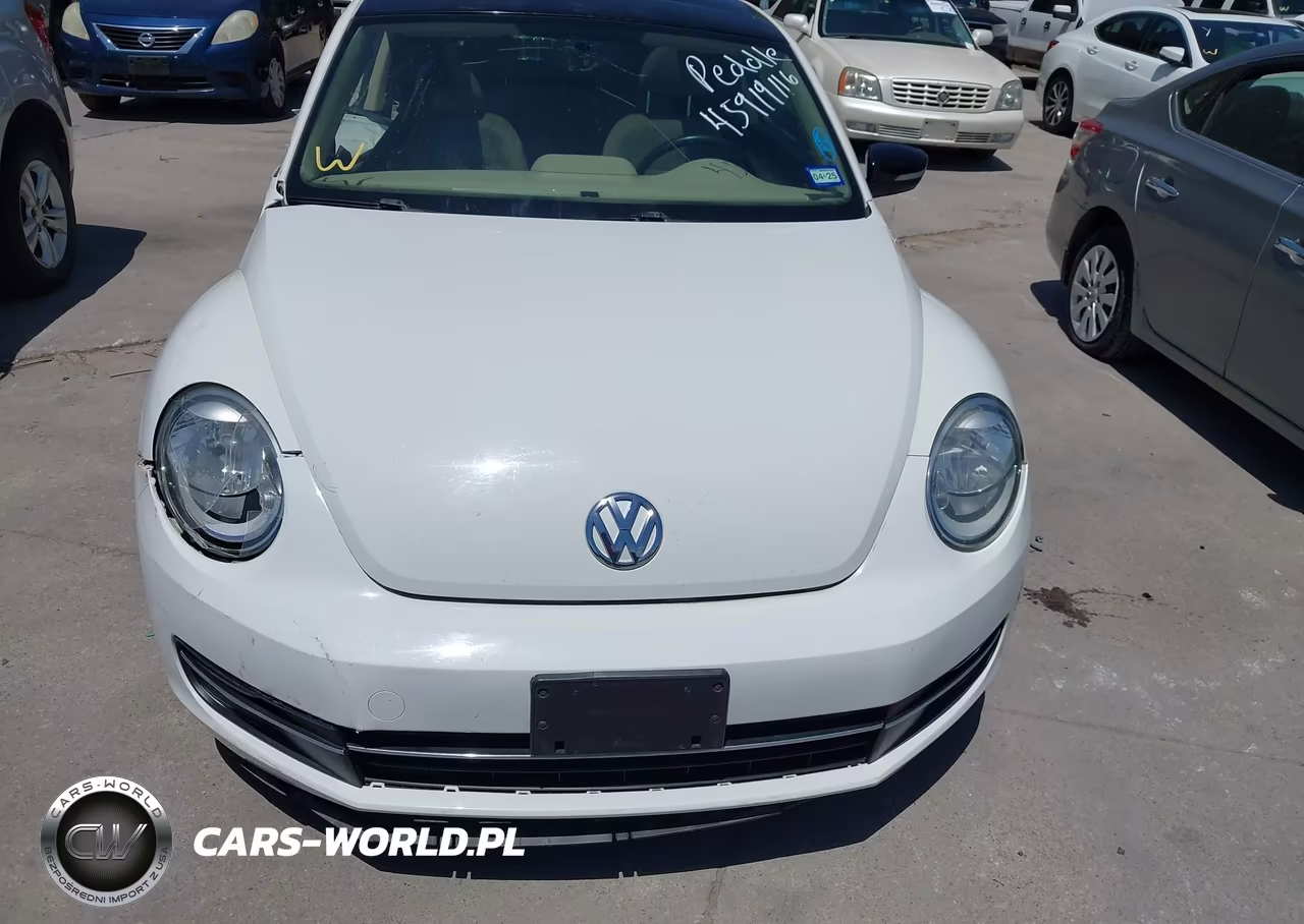 2013 Volkswagen Beetle 2.0T Turbo VIN:3VWV67AT5DM645281 - 6