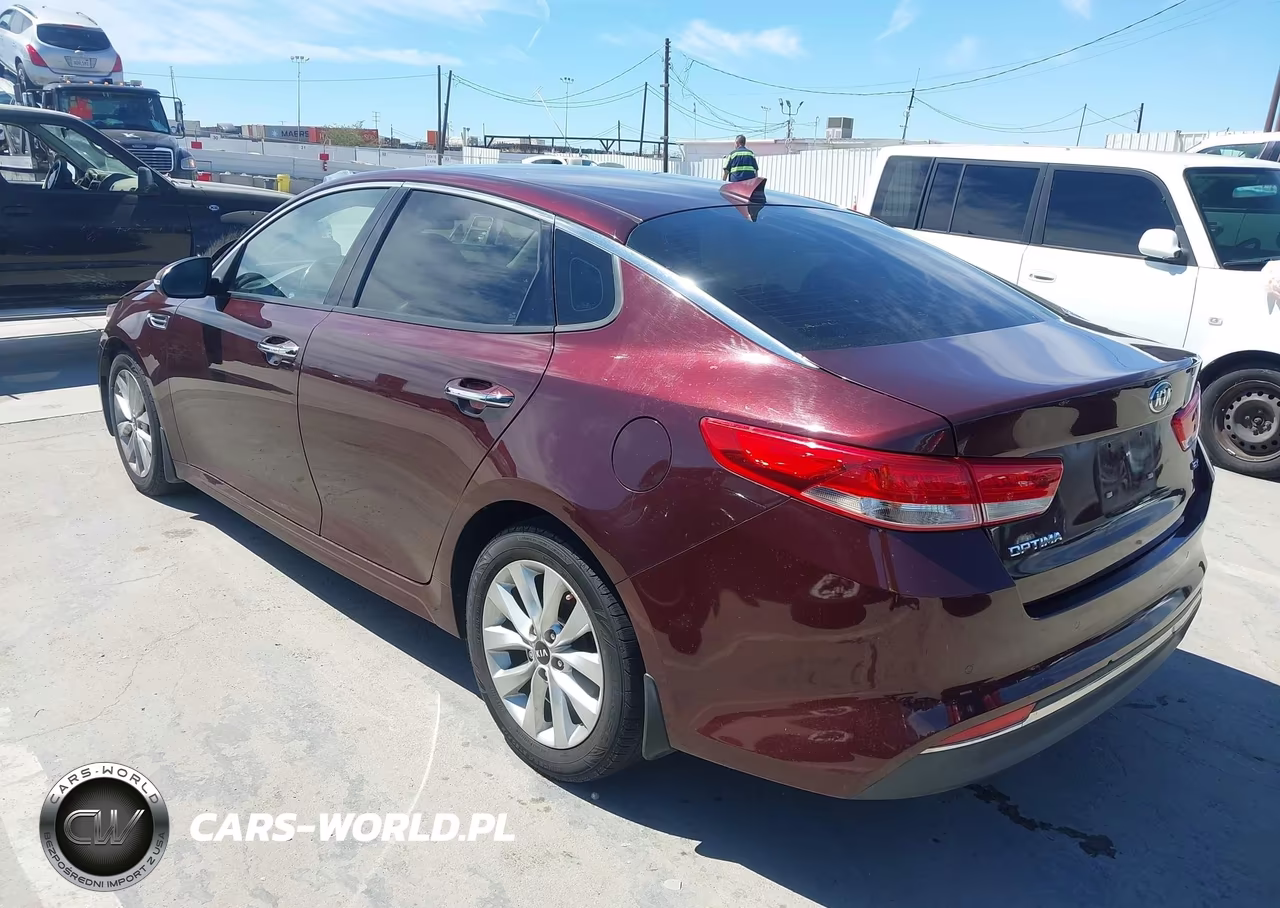 2018 Kia Optima Ex VIN:5XXGU4L30JG212008 - 3