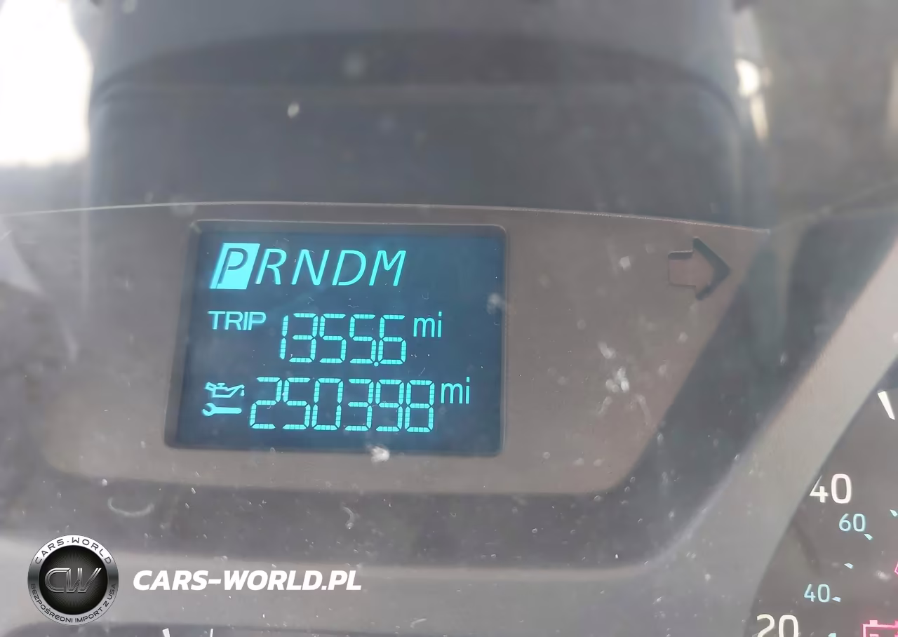 2015 Ford Transit-150 VIN:1FTNE1CG5FKA57717 - 15