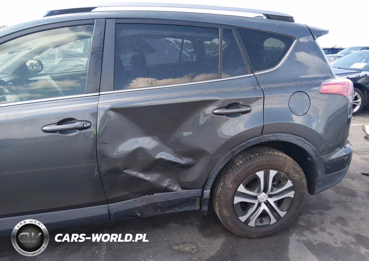 2018 Toyota Rav4 Le VIN:JTMBFREV2JD252021 - 6