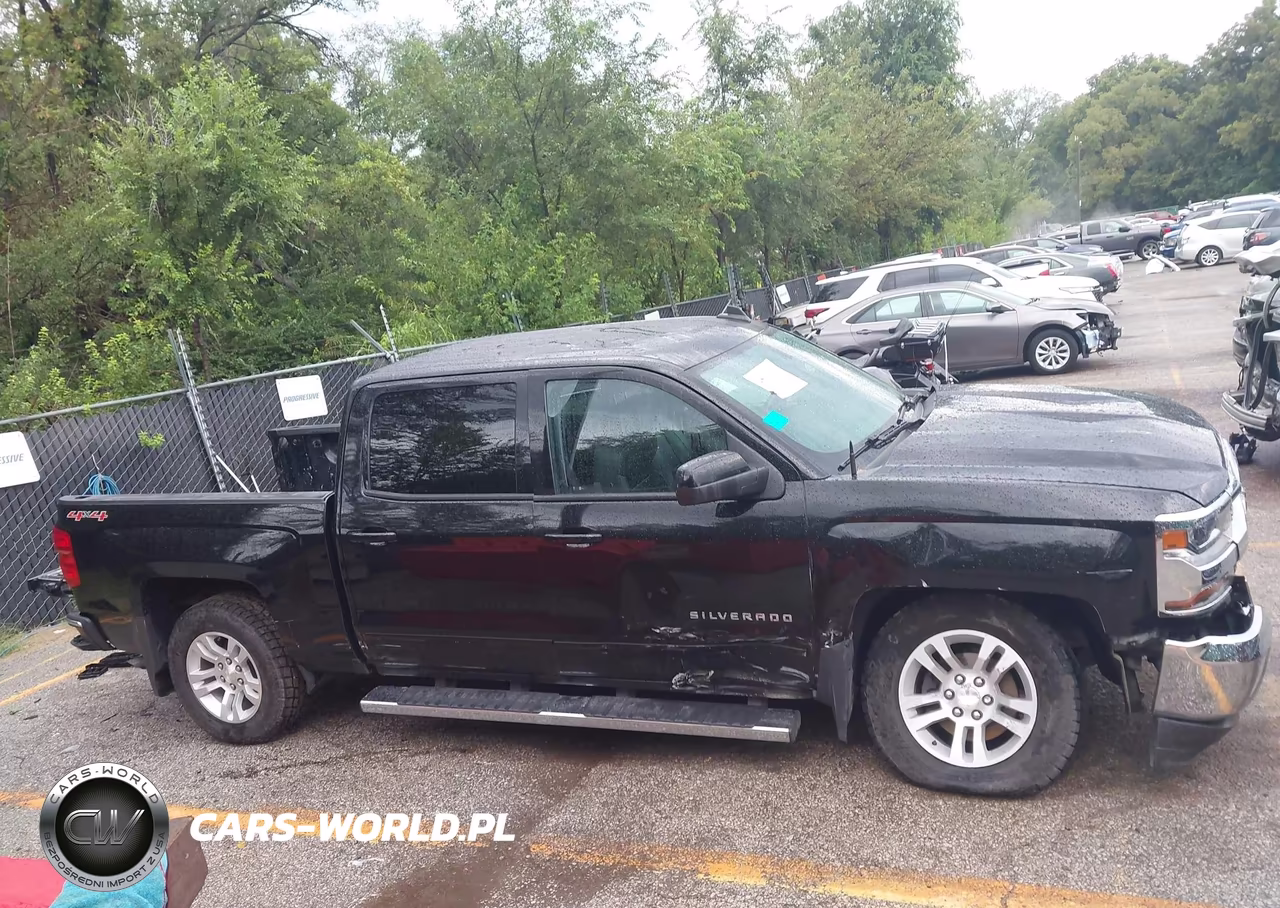 2017 Chevrolet Silverado 1500 Lt VIN:3GCUKREC6HG309403 - 14