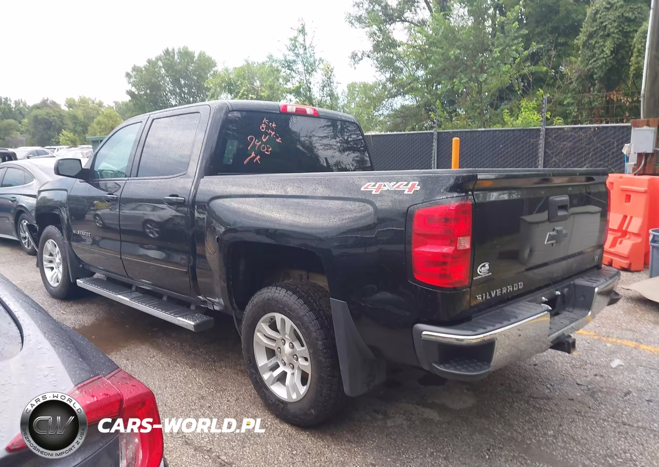 2017 Chevrolet Silverado 1500 Lt VIN:3GCUKREC6HG309403 - 3