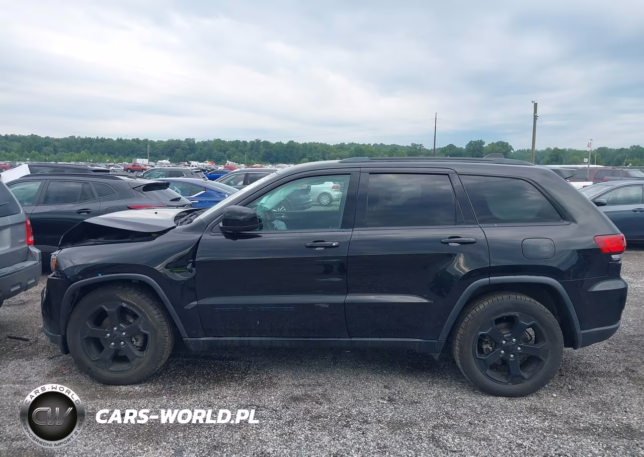 2019 Jeep Grand Cherokee Upland 4X2 VIN:1C4RJEAG1KC833059 - 14