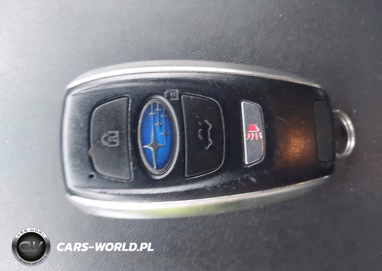 2017 Subaru Legacy 3.6R Limited VIN:4S3BNEN64H3060040 - 11