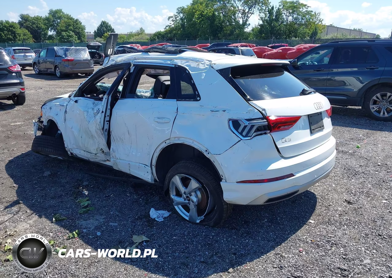 2021 Audi Q3 Premium 40 Tfsi Quattro Tiptronic VIN:WA1AUCF32M1061369 - 3
