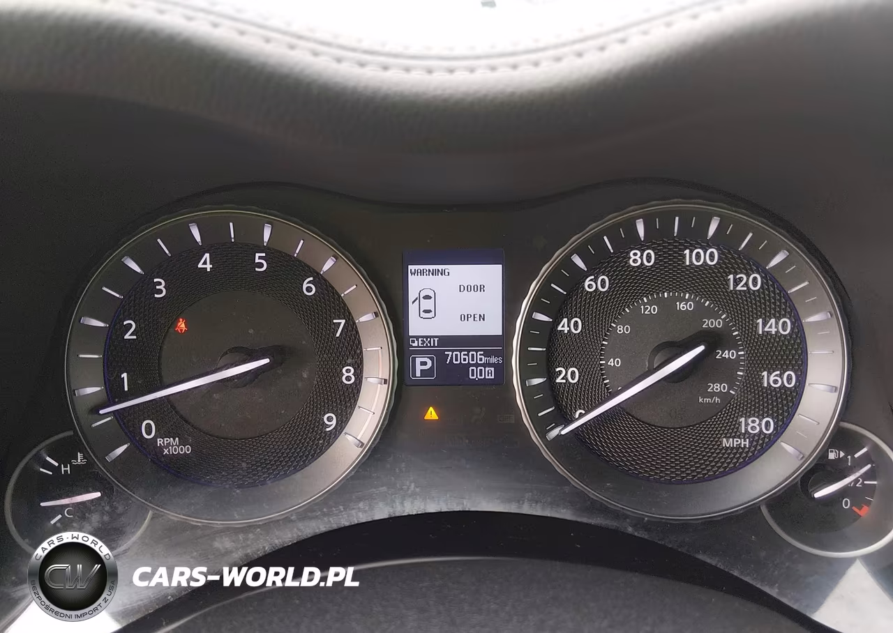 2019 Infiniti Q70 3.7X Luxe VIN:JN1BY1AR9KM585132 - 7