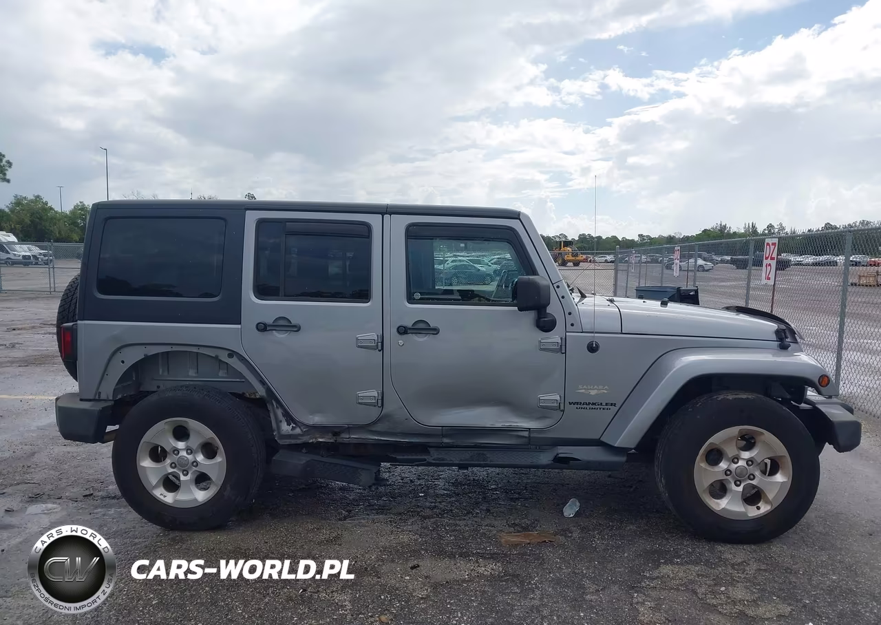 2013 Jeep Wrangler Unlimited Sahara VIN:1C4BJWEG0DL626747 - 13
