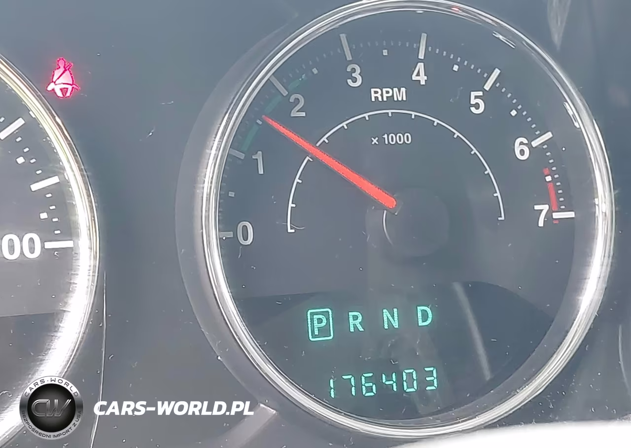 2013 Jeep Wrangler Unlimited Sahara VIN:1C4BJWEG0DL626747 - 7