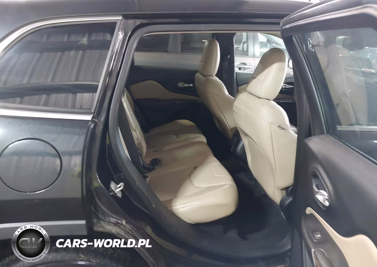 2015 Jeep Cherokee Limited VIN:1C4PJMDSXFW727392 - 8