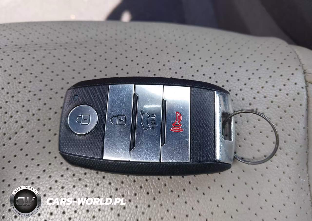 2018 Kia Sorento 3.3L Ex VIN:5XYPH4A50JG406915 - 11