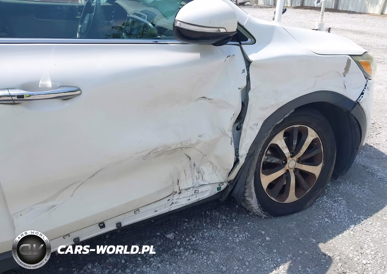 2018 Kia Sorento 3.3L Ex VIN:5XYPH4A50JG406915 - 17