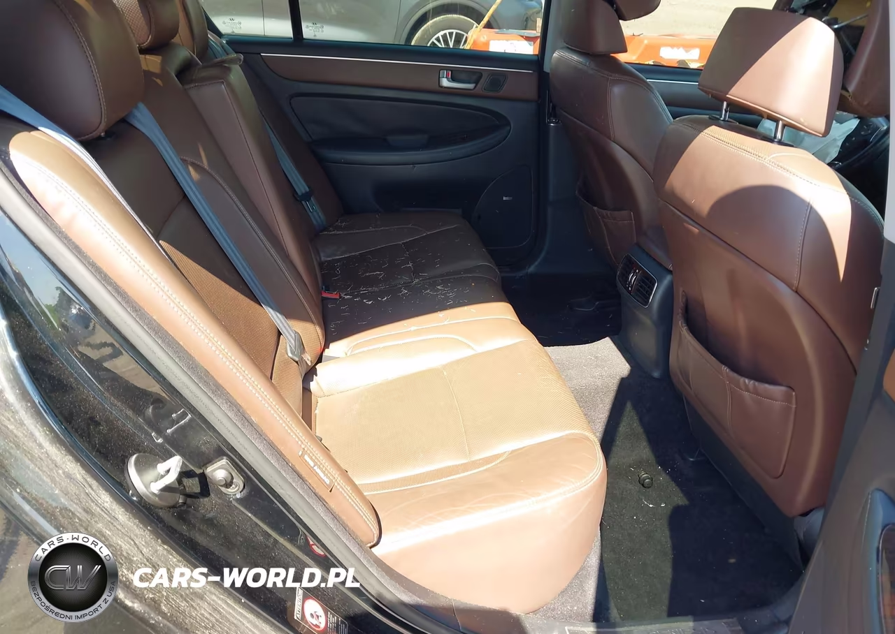 2012 Hyundai Genesis 3.8 VIN:KMHGC4DD5CU211830 - 8