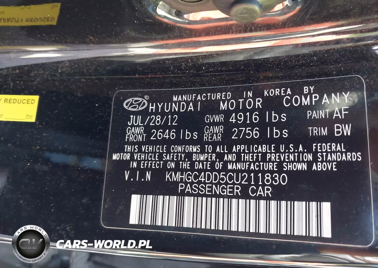 2012 Hyundai Genesis 3.8 VIN:KMHGC4DD5CU211830 - 9
