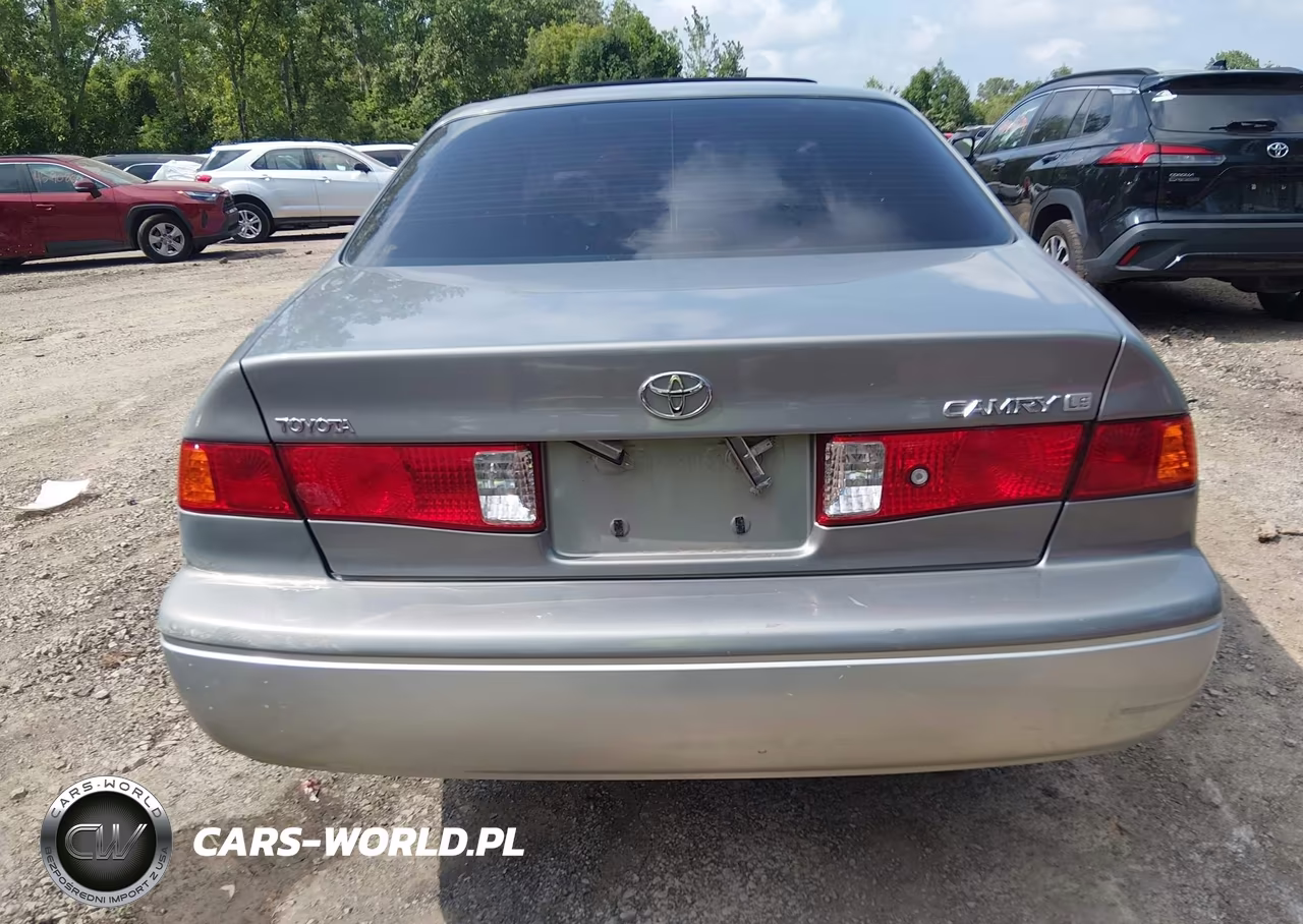 2001 Toyota Camry Le VIN:JT2BG22K210593983 - 16