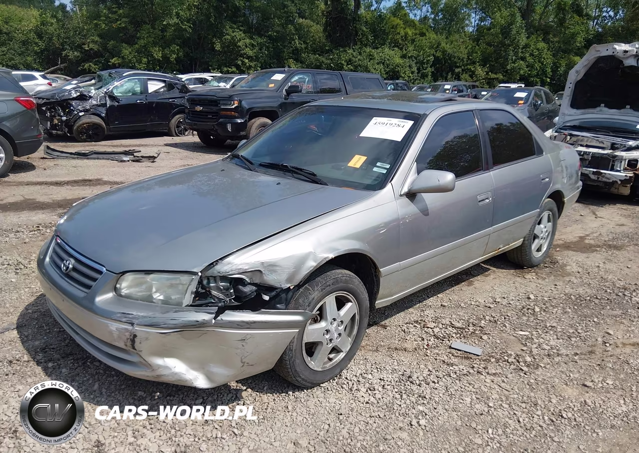 2001 Toyota Camry Le VIN:JT2BG22K210593983 - 2