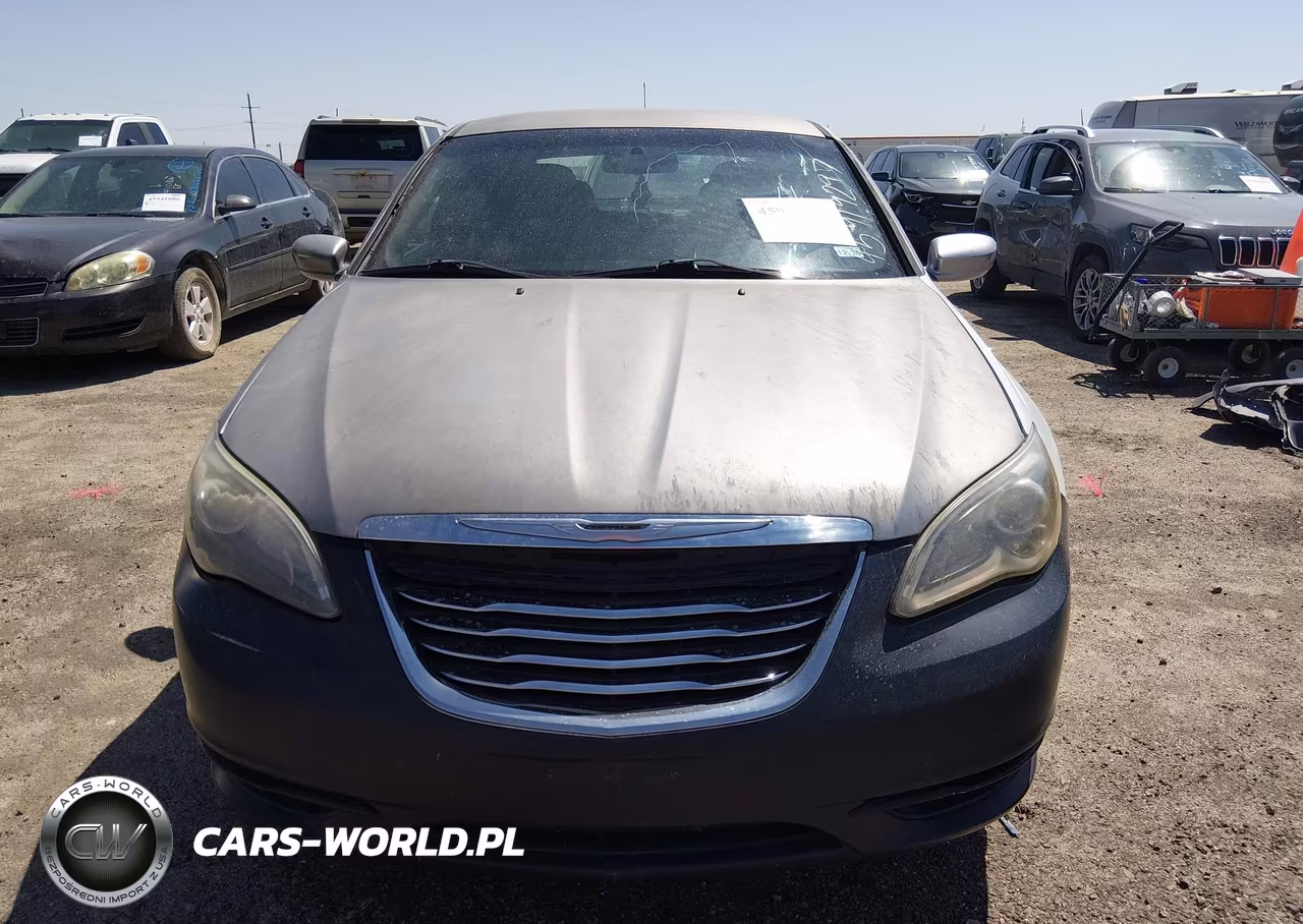 2013 Chrysler 200 Touring VIN:1C3CCBBG7DN715669 - 12