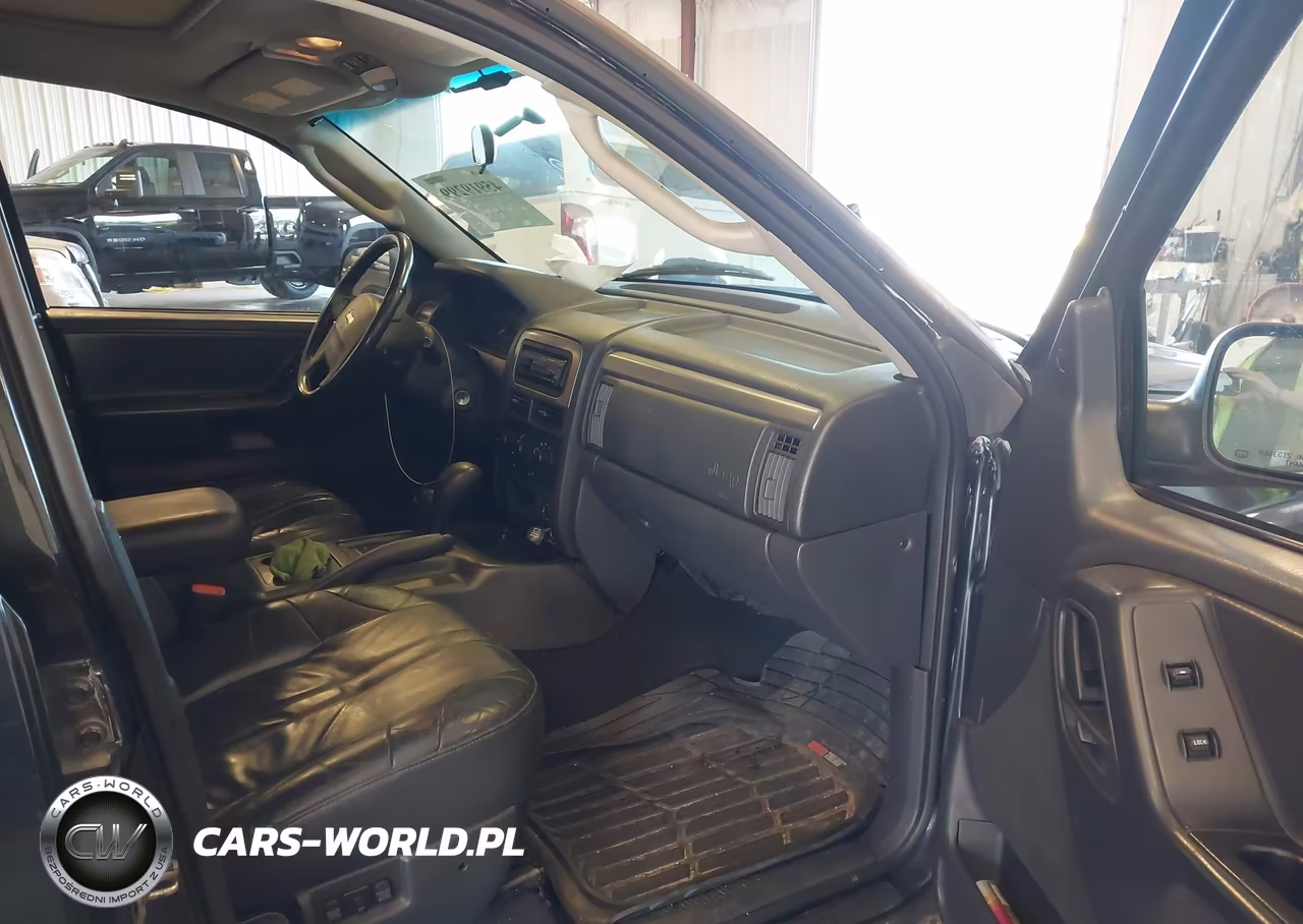2004 Jeep Grand Cherokee Laredo VIN:1J4GW48S44C225630 - 5