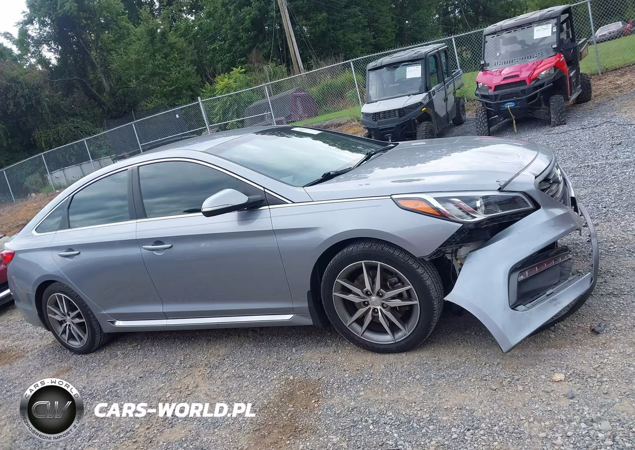 2017 Hyundai Sonata Sport 2.0T VIN:5NPE34AB5HH447281 - 13