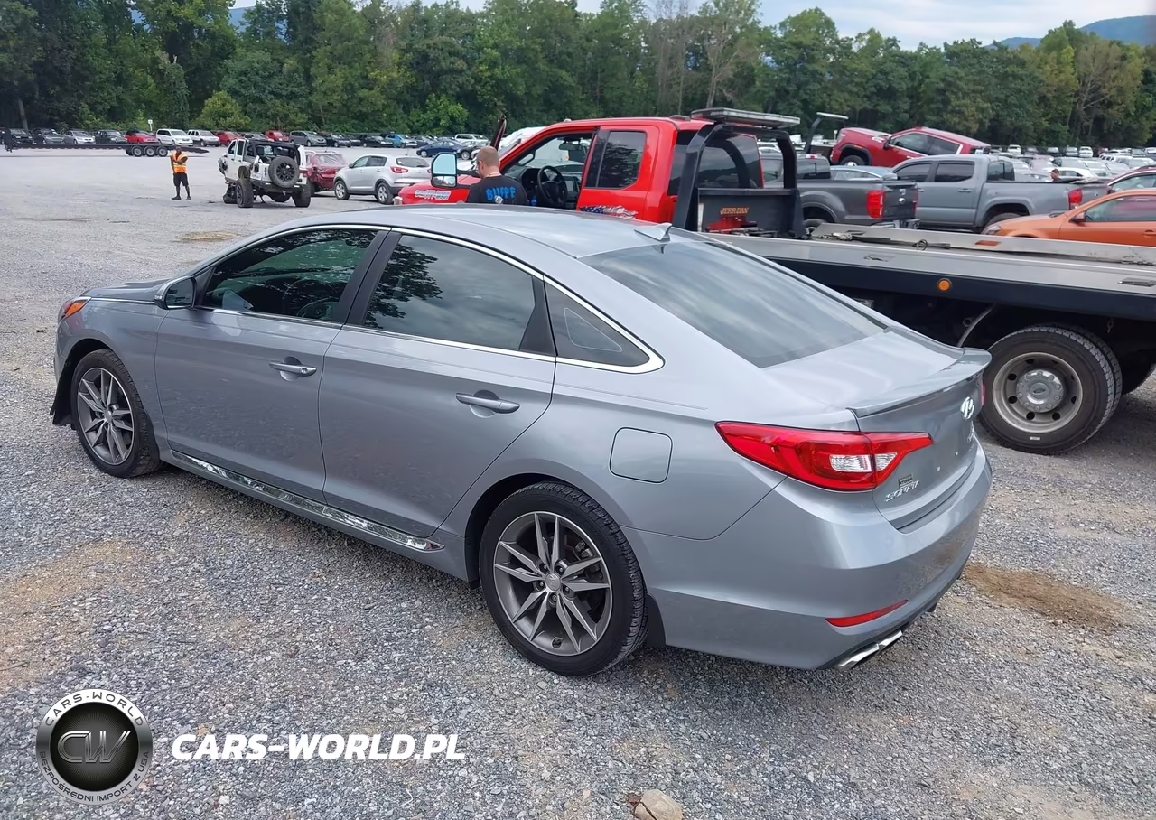 2017 Hyundai Sonata Sport 2.0T VIN:5NPE34AB5HH447281 - 3